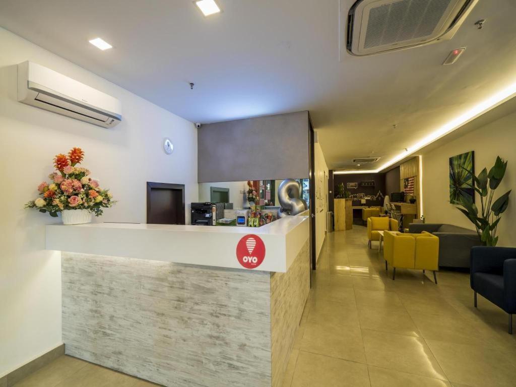 Oyo 264 City Edge Hotel Куала-Лумпур Екстер'єр фото