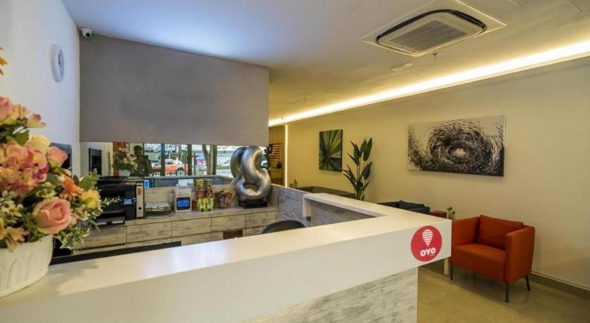 Oyo 264 City Edge Hotel Куала-Лумпур Екстер'єр фото